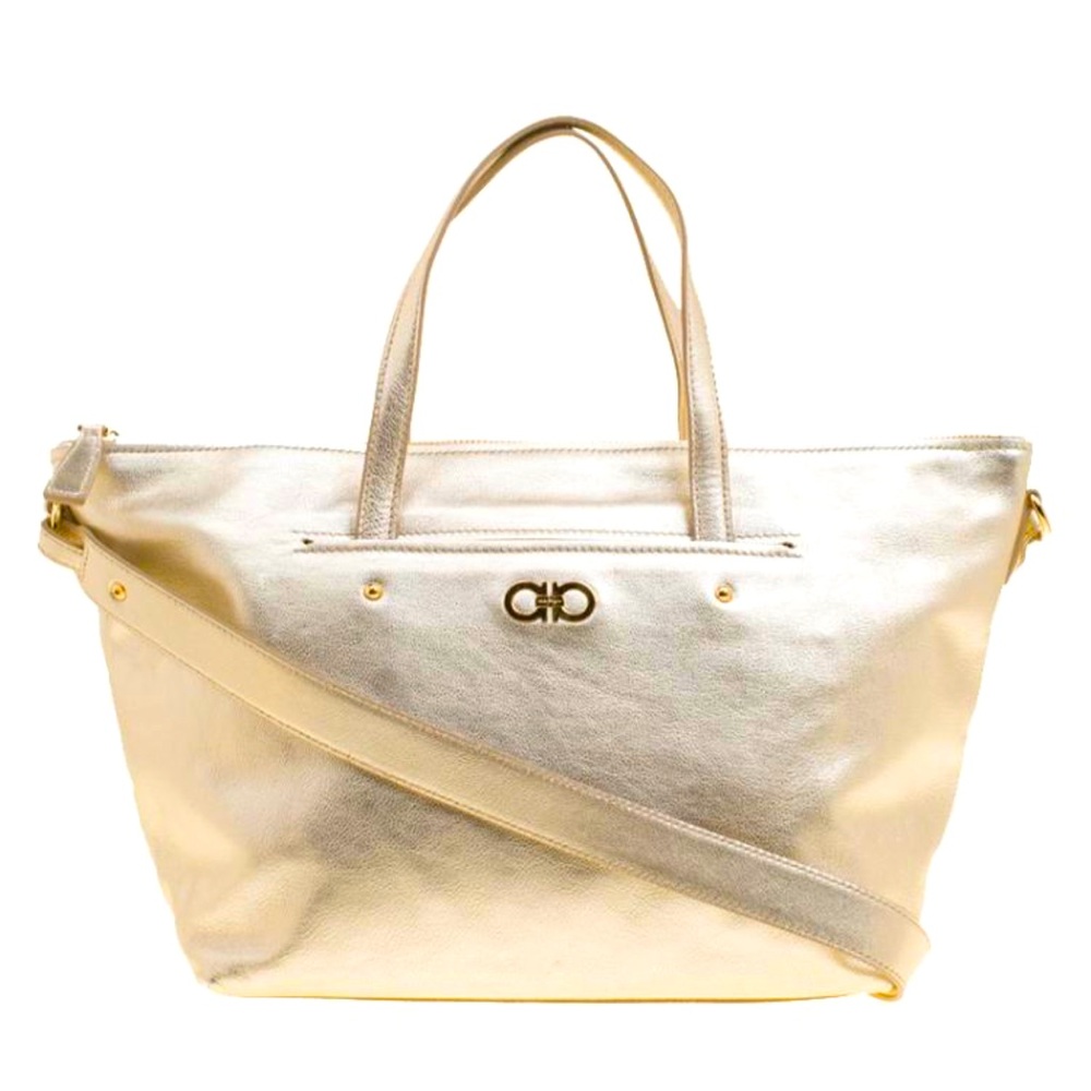 Salvador Ferragamo bag in excellent condition!
